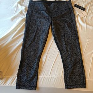 Lululemon Pace Rival Crop (Seawheeze 2016)